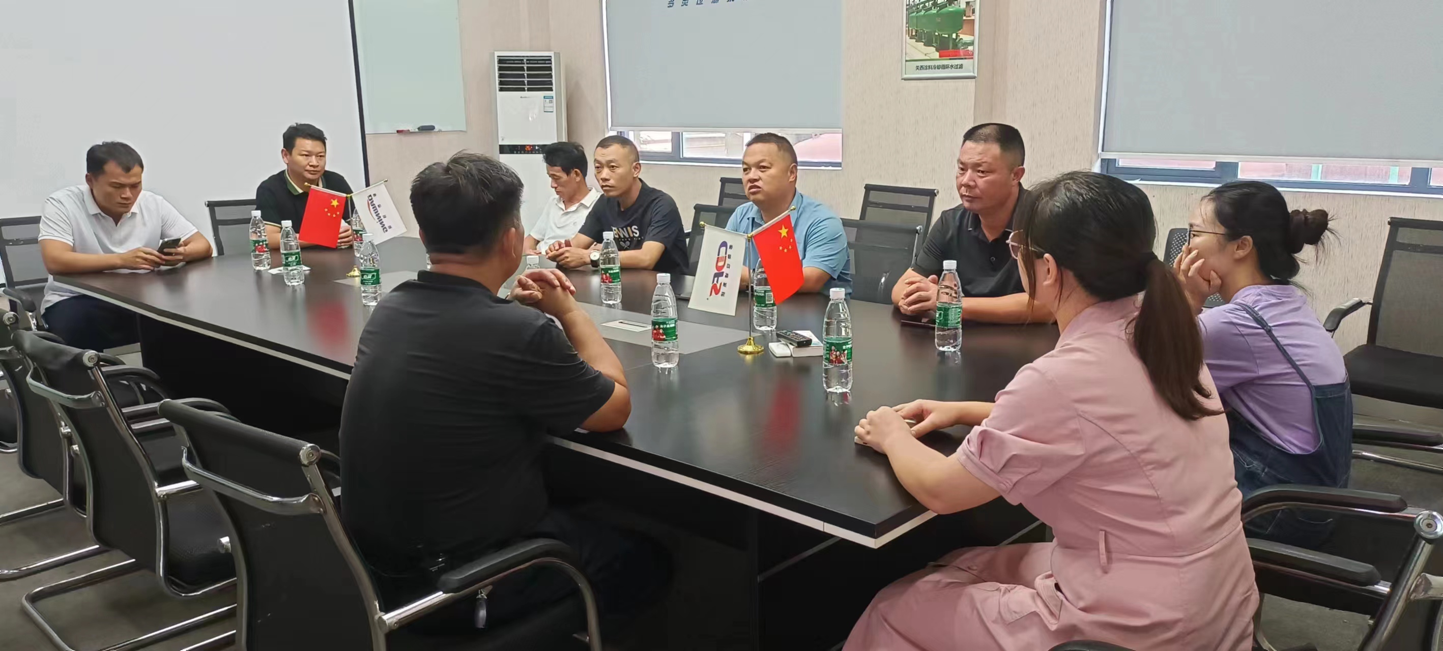 汨羅人大代表一行考察多靈過(guò)濾系統(tǒng)科技園，確保安全生產(chǎn)